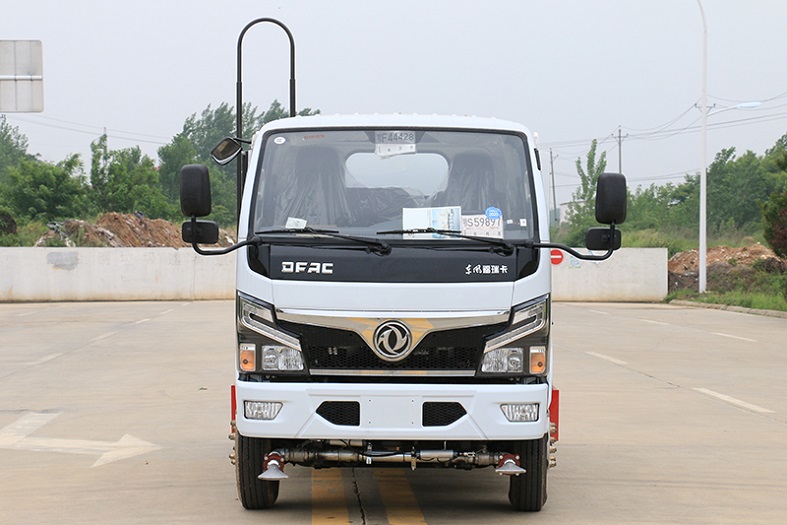 國六東風小福瑞卡5噸抑塵車