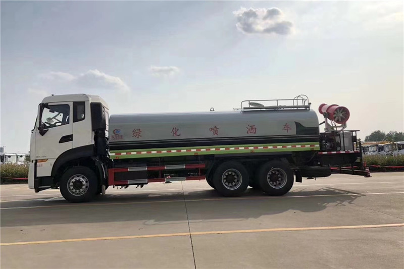 國六東風(fēng)天龍后八輪18噸噴霧車/30米-40米霧炮
