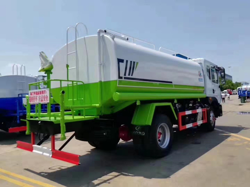 國六東風(fēng)大多利卡D9 14方灑水車