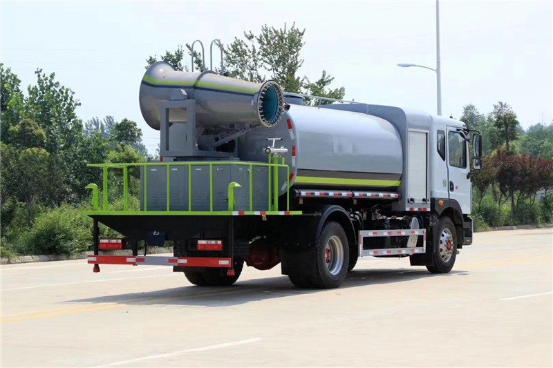 國(guó)六東風(fēng)D9 12方抑塵車