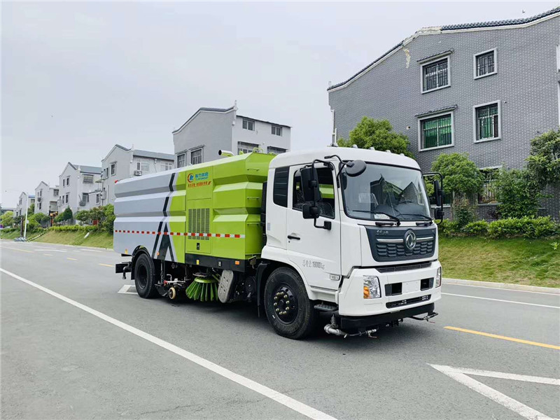 國(guó)六天錦洗掃車(chē)程力集團(tuán)廠(chǎng)家直銷(xiāo)